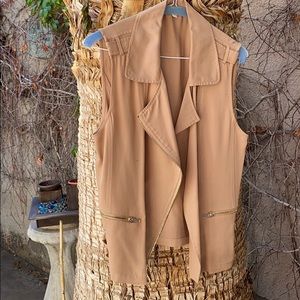 Gianni Bini Tan Zipper Vest | XS